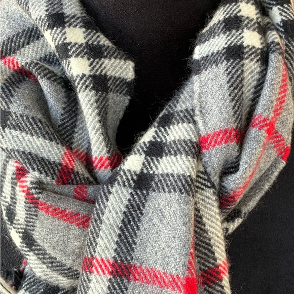 Burberry Accessories - 🖤 Burberry Gray and Red Plaid Scarf EUC Unisex